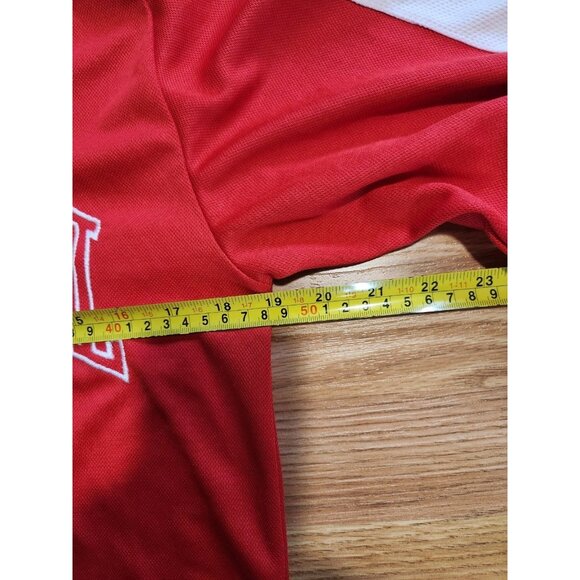 Team Canada Saga Sports Medium T-Shirt Red Used - Picture 8 of 8